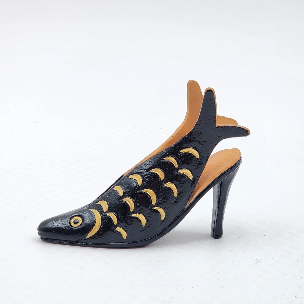 Vintage QCOK No 8 Andre Perugia Fish Shoe Miniature Figurine 3.5in